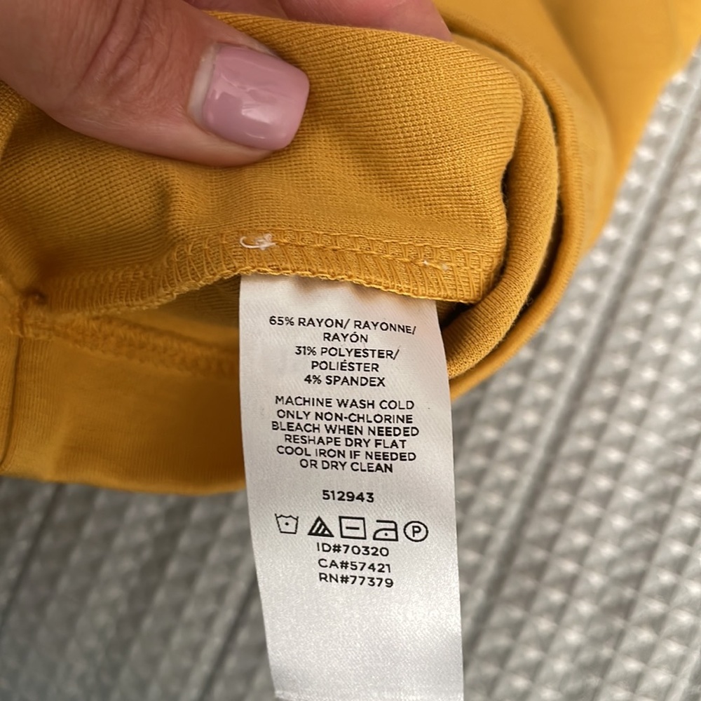Mock neck blouse - Picture 4 of 7